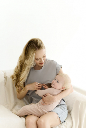 Breastfeeding t-shirt SIMPLE Grey
