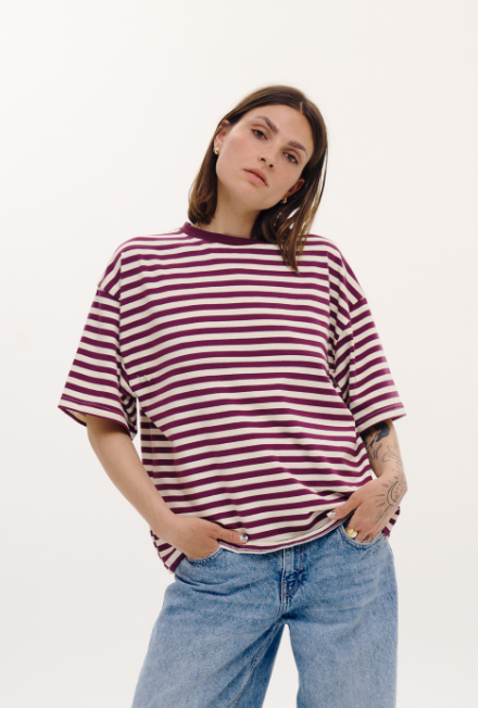 Breastfeeding t-shirt MODERN Stripes Plum